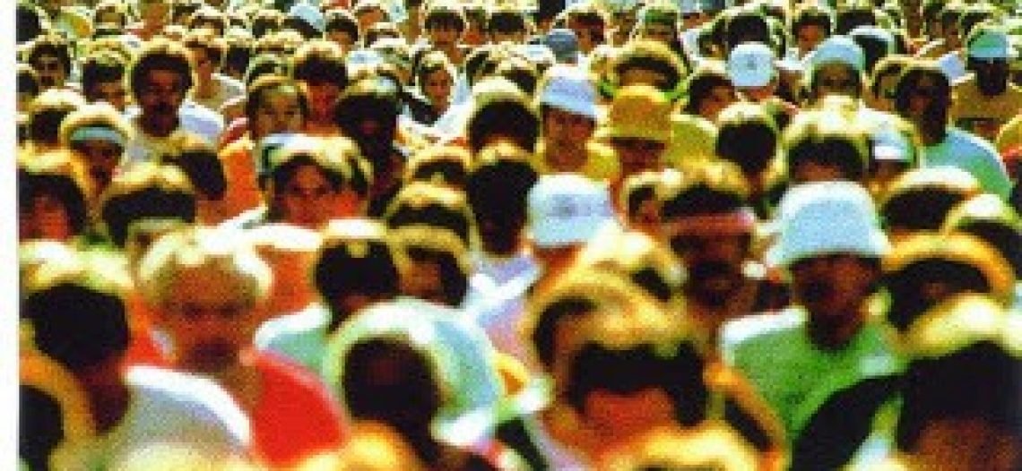 Reflexão em torno do objeto de estudo da Sociologia