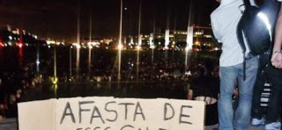 Como na Revolução Francesa, brasileiros lutam para acabar com os privilégios da elite política do país*