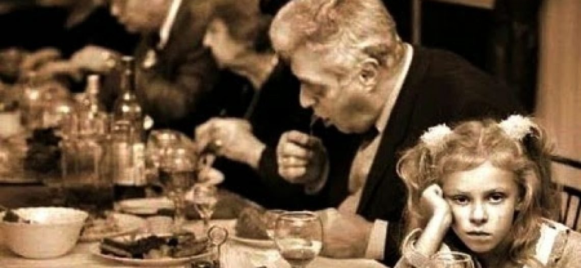 A criança na churrascaria: reflexões sobre socialização, torturas e continuísmos