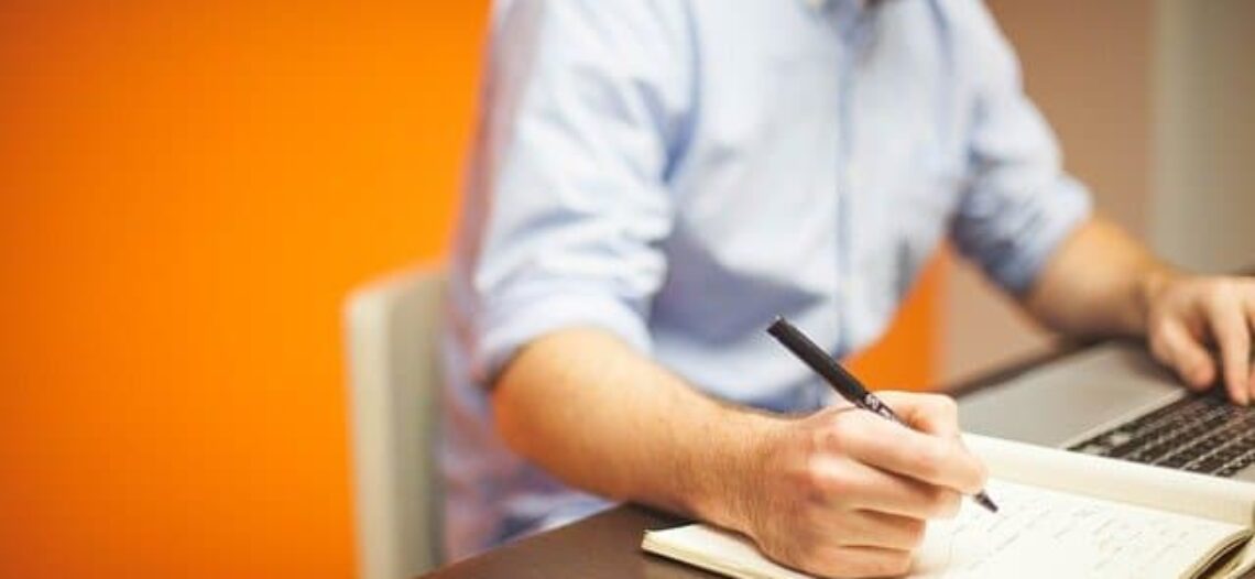 Plano de Ensino de Sociologia para os 1º, 2º e 3º anos do Ensino Médio