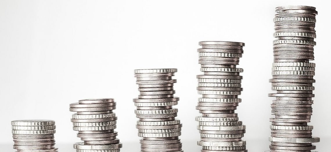 Como surgiu o dinheiro? uma breve provocação à teoria convencional e ao mito do escambo