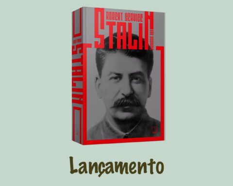 Biografia de Stalin por Robert Service