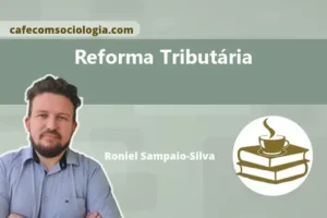 Ilustração conceitual de uma balança com moedas e um prédio público, representando a reforma tributária e a distribuição de recursos.