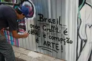 brasil onde graffiti C3A9 crime e corrupC3A7C3A3o C3A9 arte